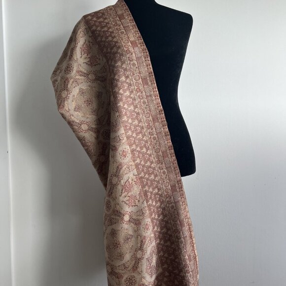 100 percent Pashmina | lightweight scarf | warm cozy scarf | Long warm Scarf - Picture 4 of 6